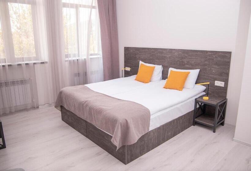 پانسیون Popock Goris