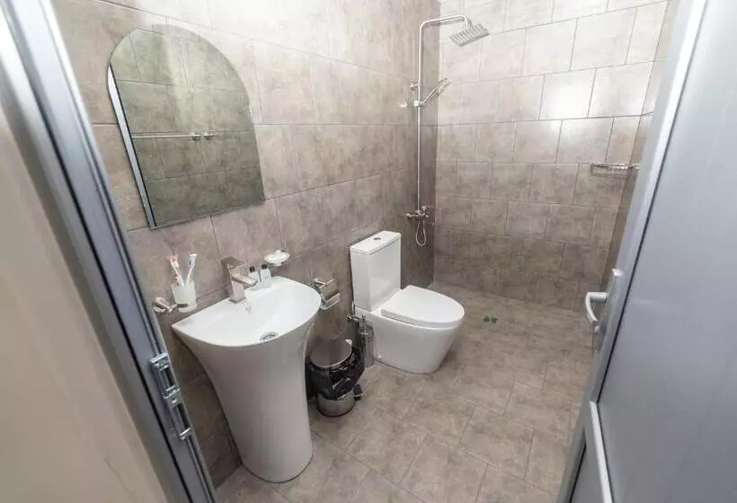 پانسیون Popock Goris