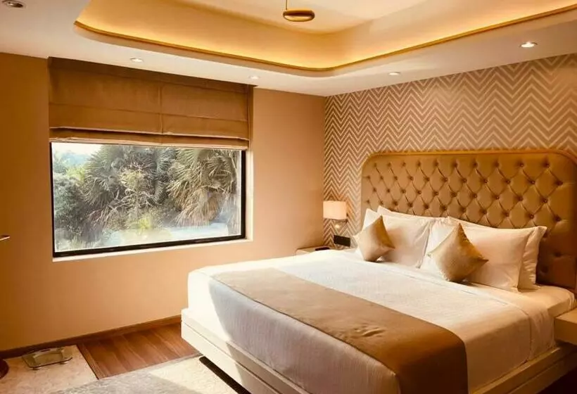 هتل Dimora Kozhikode