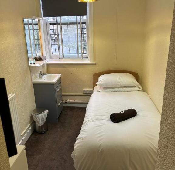 فندق The Stump Cross Inn