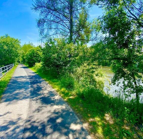 B&b Rohrer Am Murradweg   Ehrenhausen An Der Weinstrasse