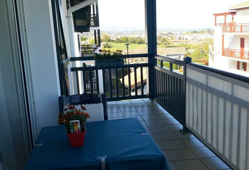 تختخواب و صبحانه Chambre D Hôtes Danielle