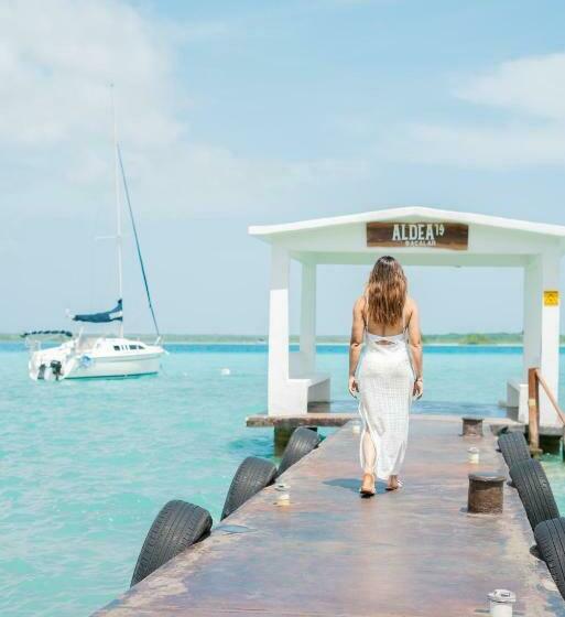 Отель Aldea 19 Bacalar