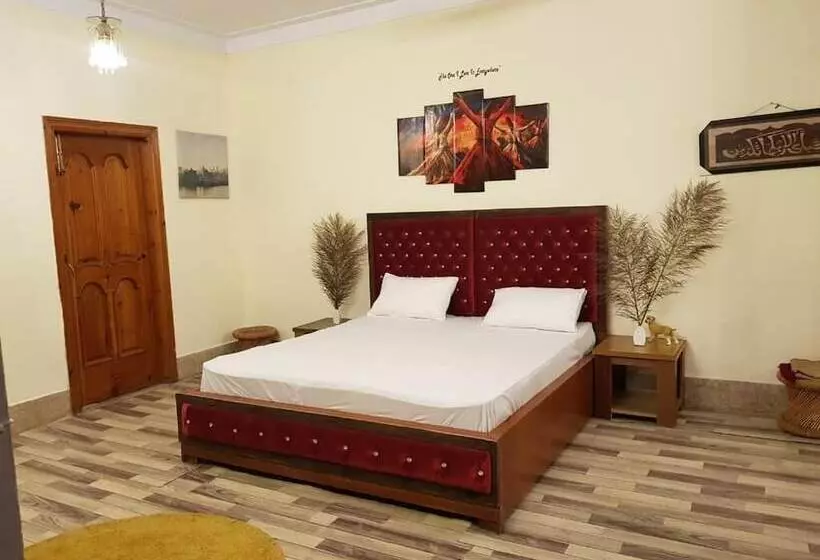 پانسیون Republika Central