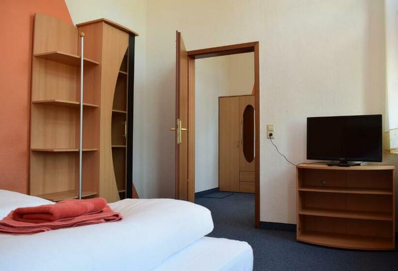 Pension Zur Alten Schule