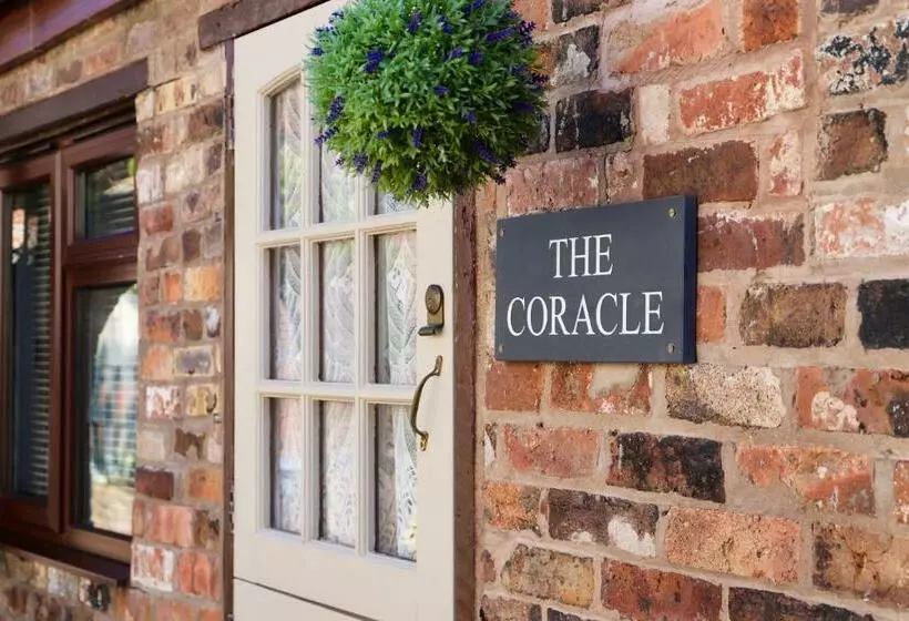 Lomakeskus Ironmasters House