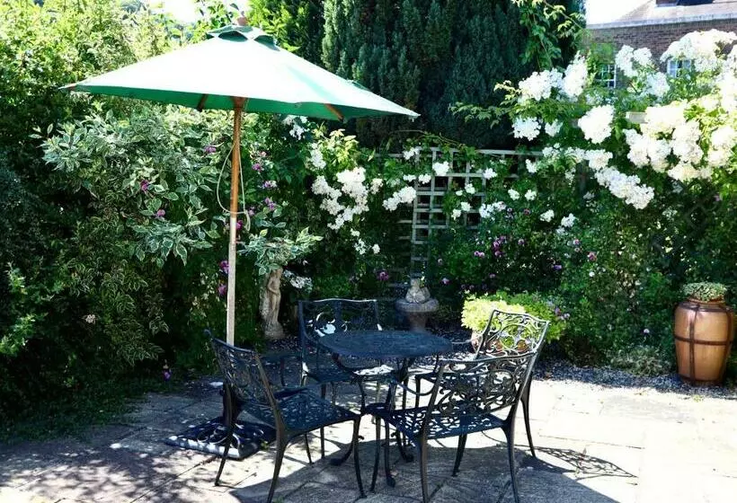 Lomakeskus Ironmasters House