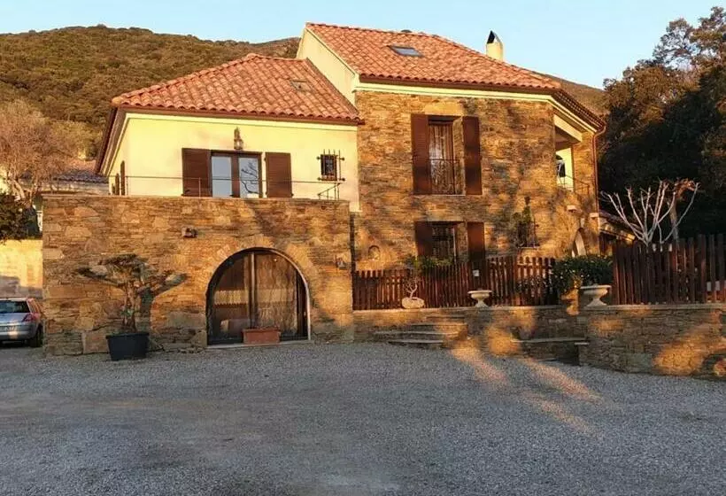 تختخواب و صبحانه Villa A Funtanella