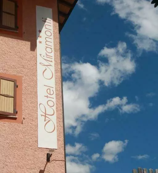 Hotelli Miramonti