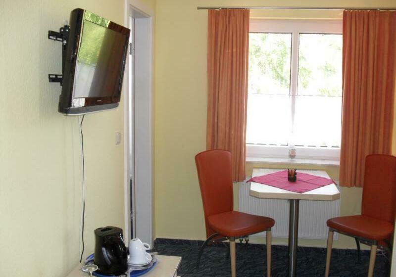 فندق Pension Zur Mole