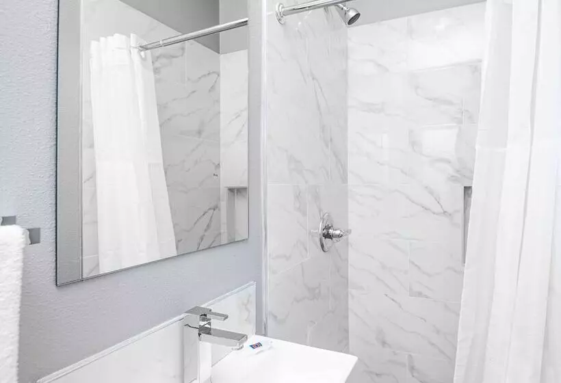 Motel 6 San Pedro, Ca Port Of Los Angeles