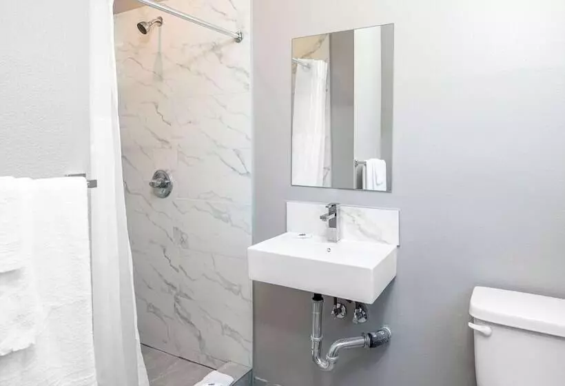 Motel 6 San Pedro, Ca Port Of Los Angeles