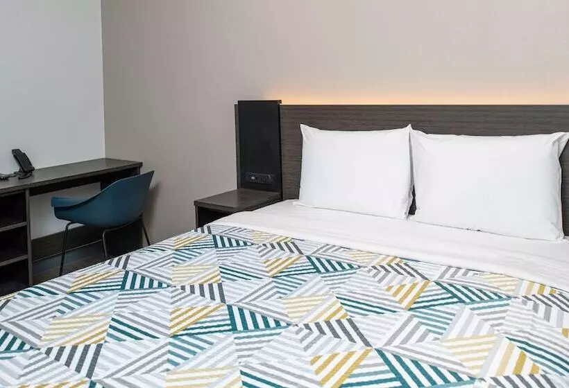 Motel 6 San Pedro, Ca Port Of Los Angeles