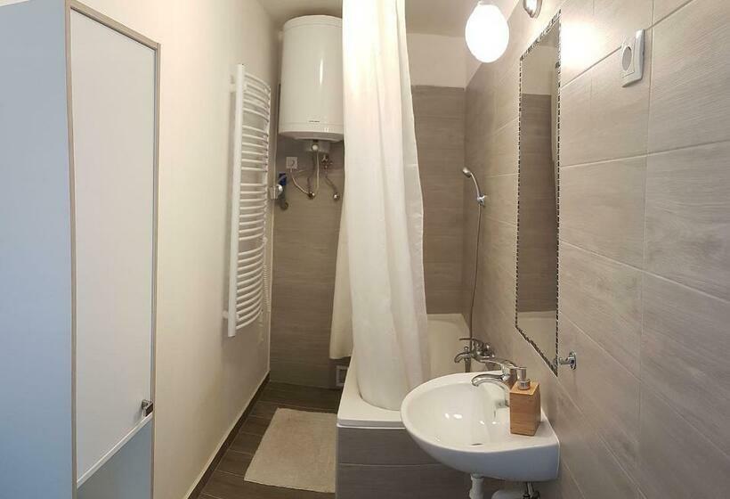 膳宿费 Hóvirág Apartman Balatonberény