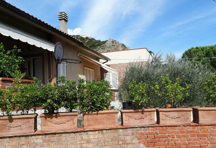 פנסיון L Angolo Della Felicità