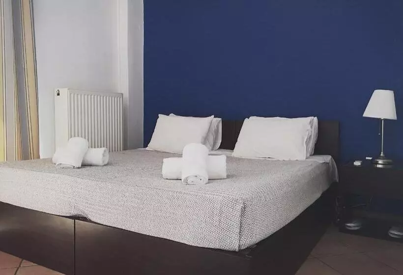 Mc Queen Rooms & Apartments