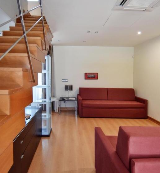 Apartamentos María Luisa