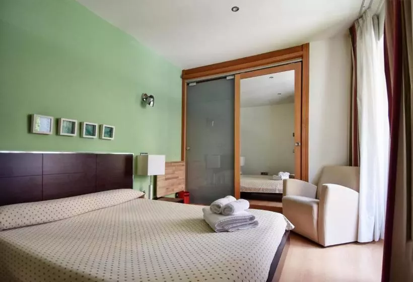 Apartamentos María Luisa