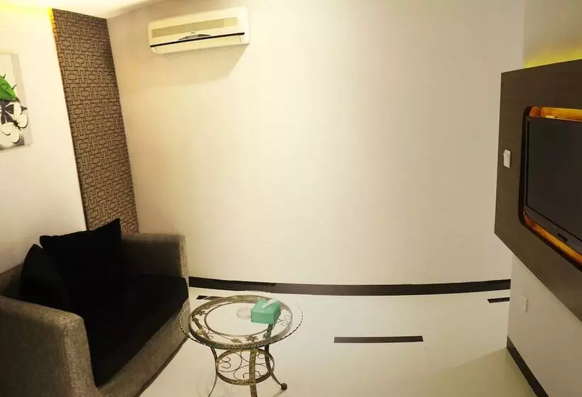 בית מלון כפרי 89