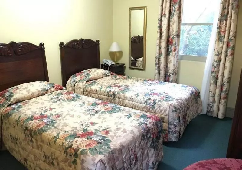 Hotel Avonmore On The Park Boutique