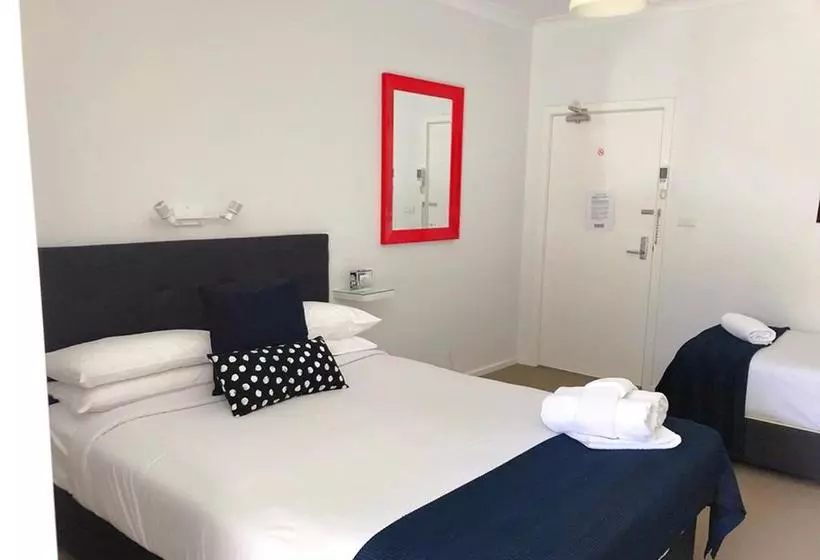 Hotel Canberra Short Term & Holiday Accommodation