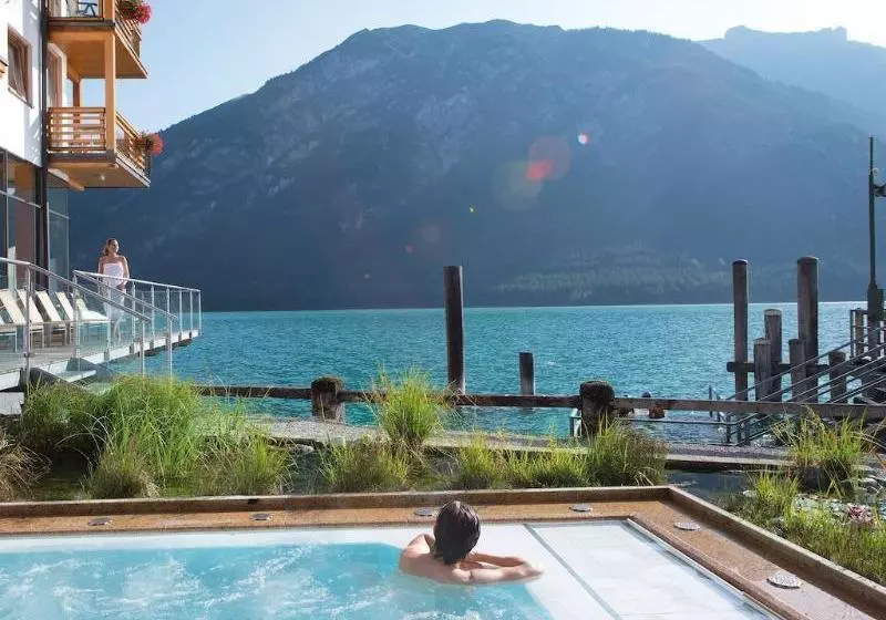هتل Furstenhaus Am Achensee