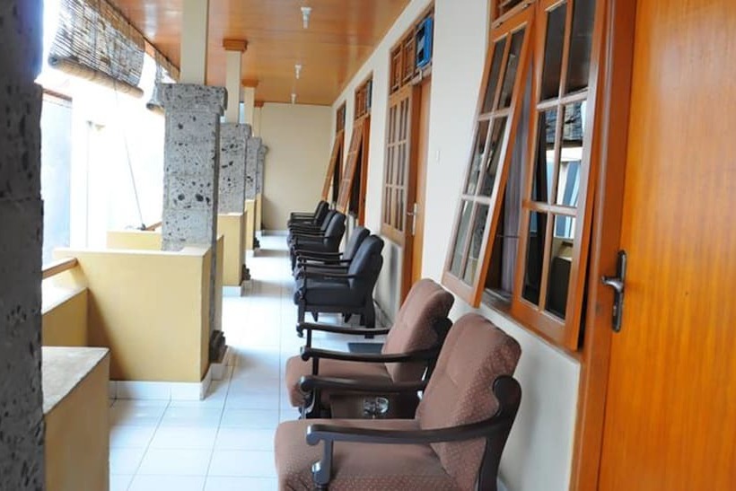 فندق Jesens Inn 3