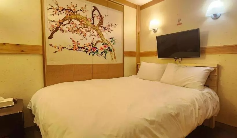 בית מלון כפרי Mizo