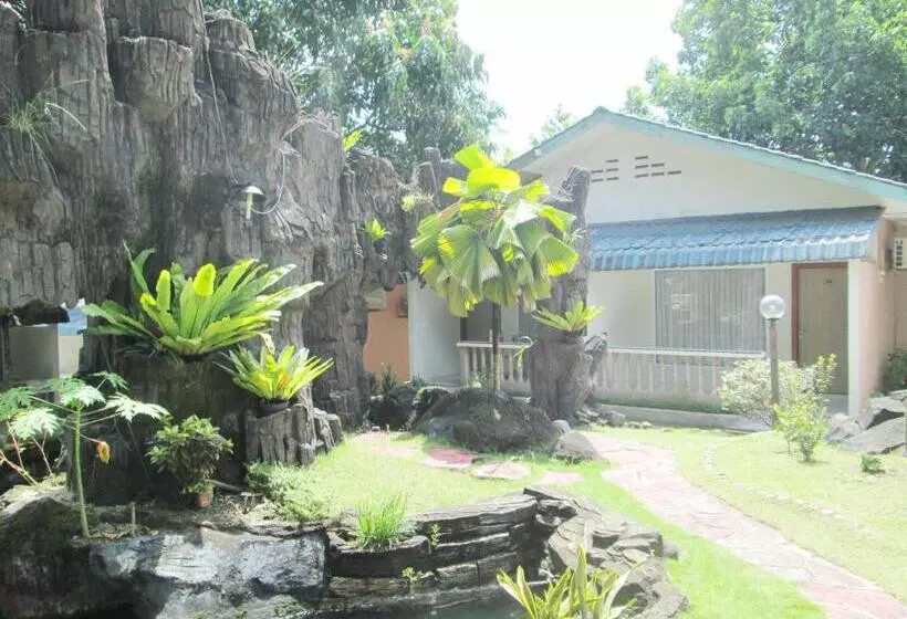 Pelangi Hotel & Resort