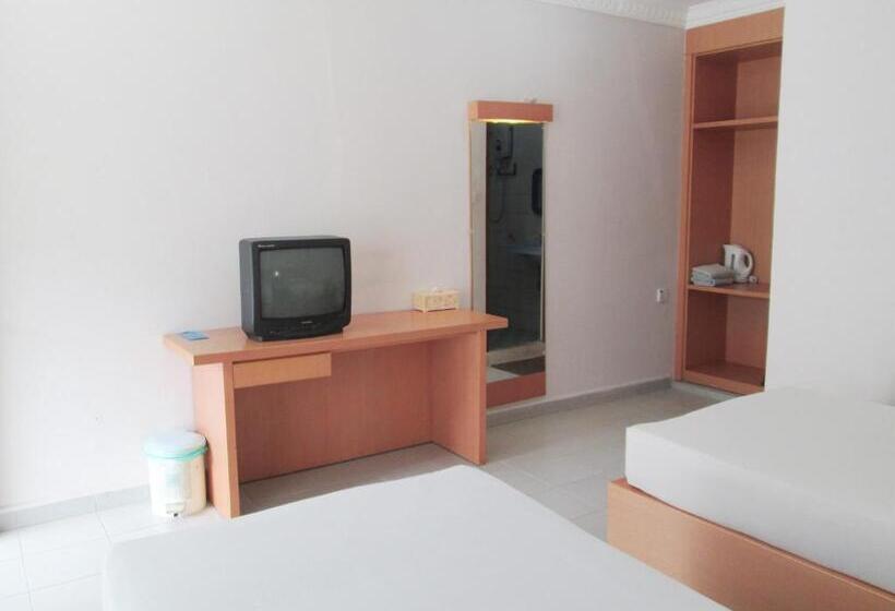 Pelangi Hotel & Resort