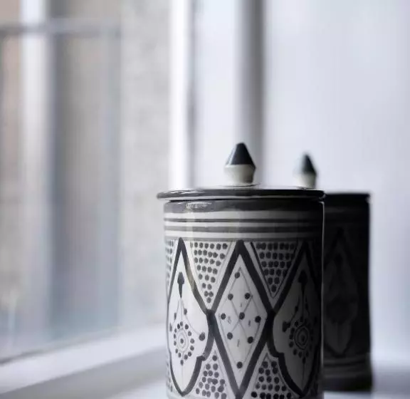 هتل Rey Apartments