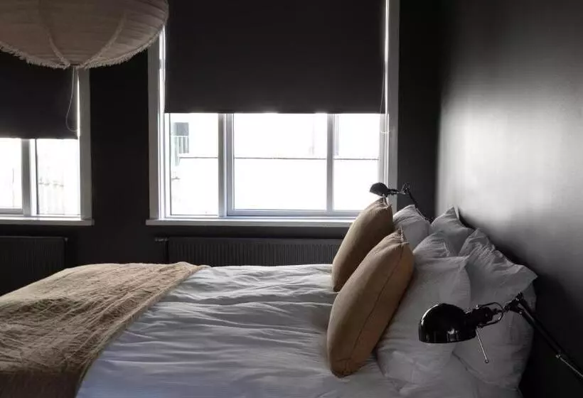 هتل Rey Apartments