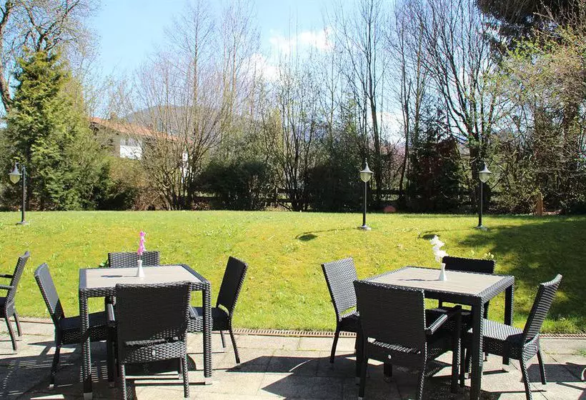 ホテル Setzberg Zum See