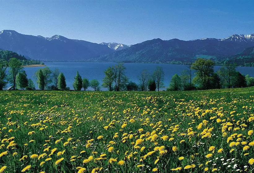 ホテル Setzberg Zum See