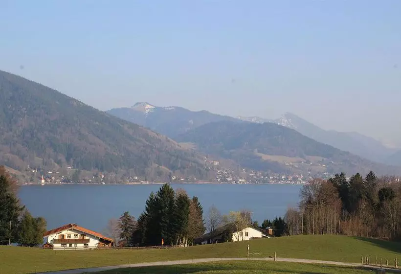 ホテル Setzberg Zum See