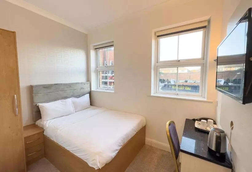 בית מלון כפרי Sk Baylis House