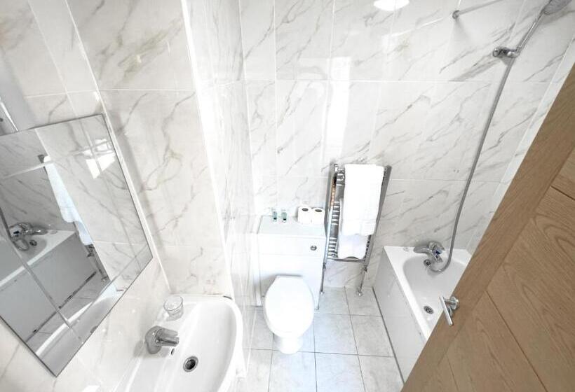 בית מלון כפרי Sk Baylis House