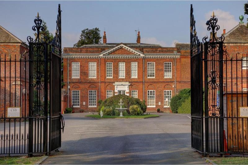 בית מלון כפרי Sk Baylis House