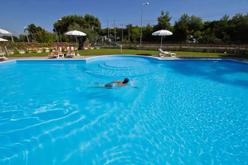 اقامتگاه Med Resort