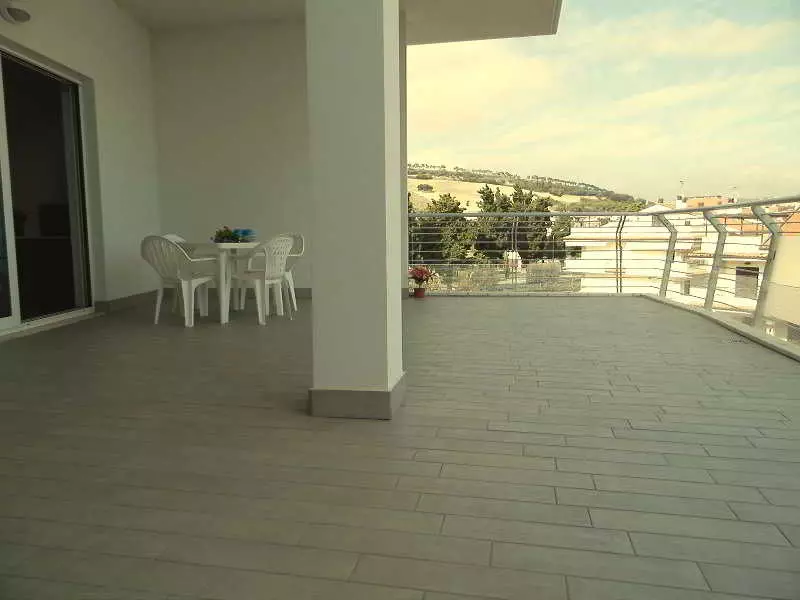 اقامتگاه Med Resort