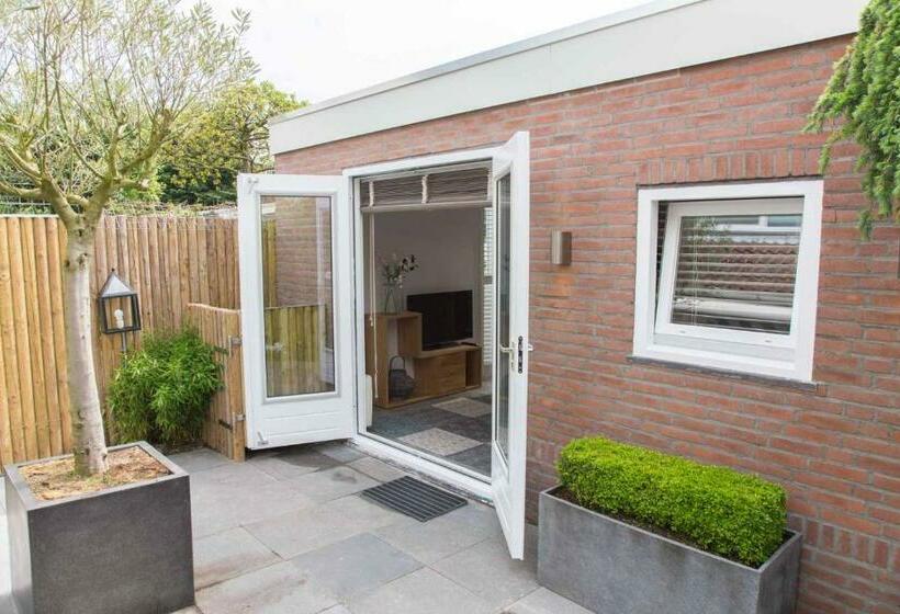 مبيت وإفطار Bed & Bike Studio Amsterdam