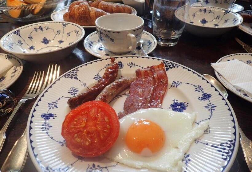 مبيت وإفطار Field End House Strawberry Lane Meysey Hampton