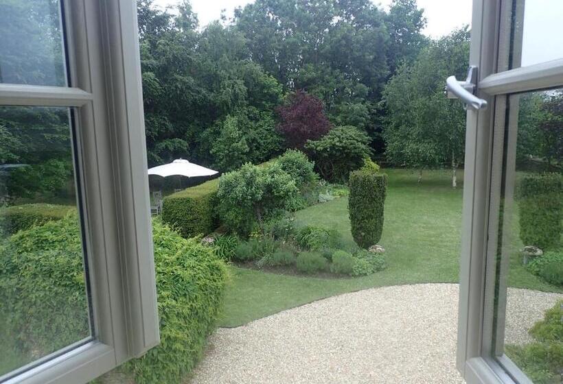 مبيت وإفطار Field End House Strawberry Lane Meysey Hampton