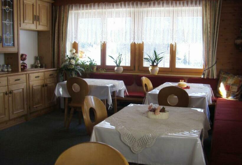 住宿加早餐  Haus Marienheim