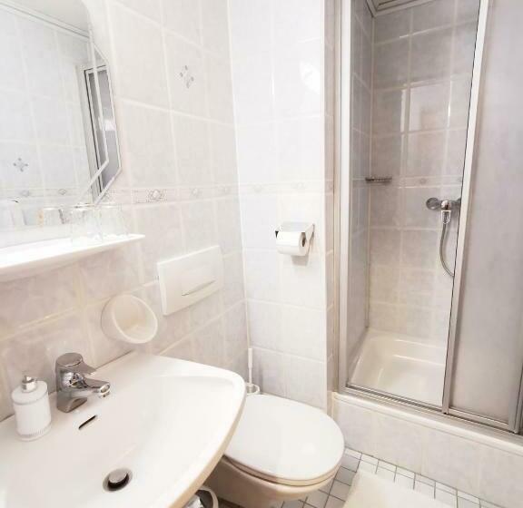 住宿加早餐  Haus Marienheim