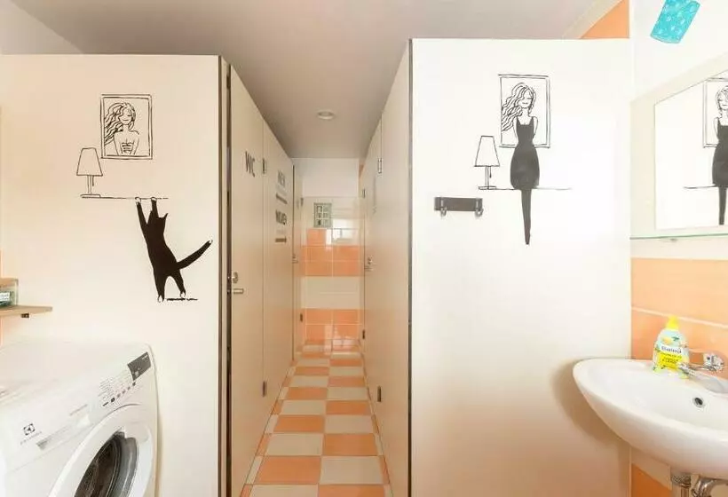 Hostel Mama Minka