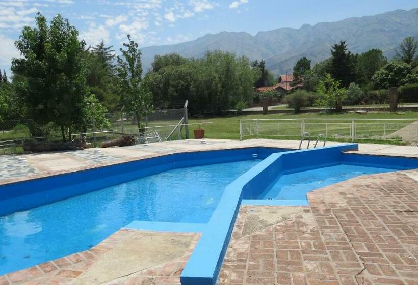 Hotel Ayres Del Bosque