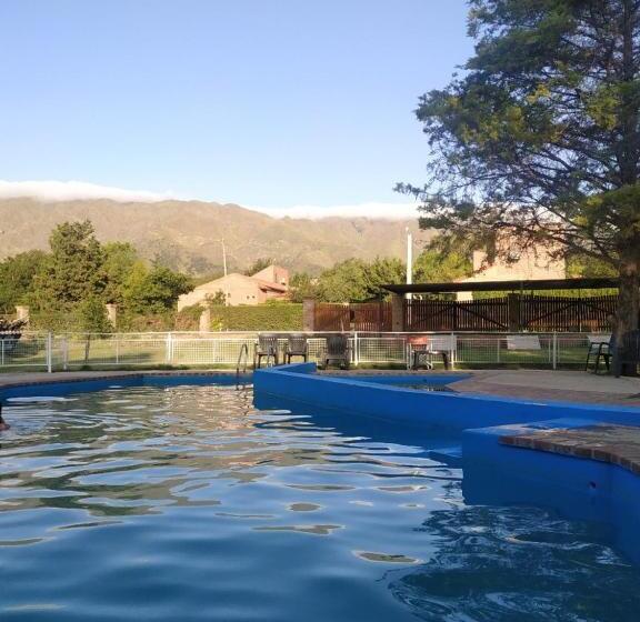 Hotel Ayres Del Bosque