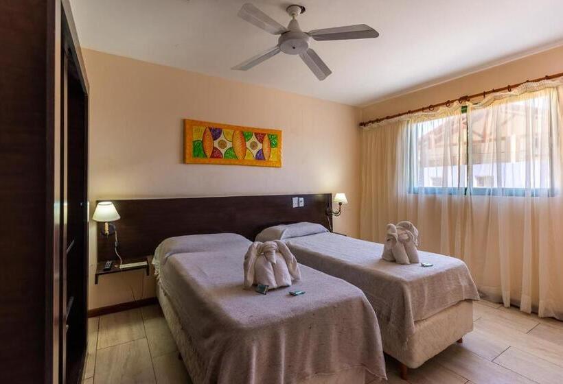 Hotel Ayres Del Bosque