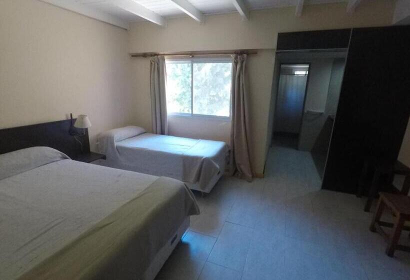 Hotel Ayres Del Bosque